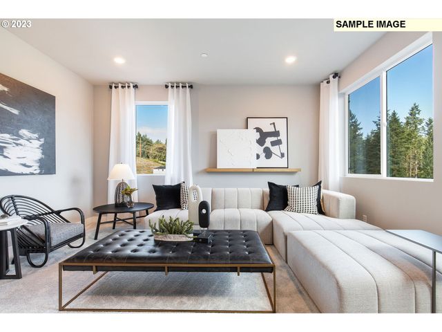 441 W IVY St, Washougal, WA 98671