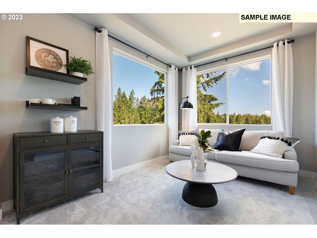 441 W IVY St, Washougal, WA 98671