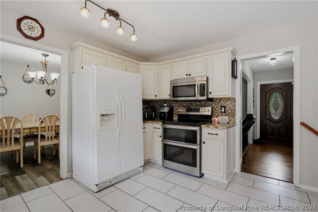 817 Hobson Road, Raeford, NC 28376 — photo 14