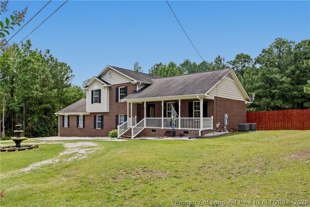 817 Hobson Road, Raeford, NC 28376 — photo 2