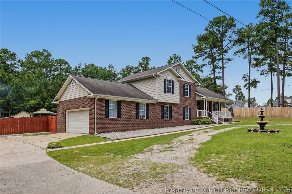 817 Hobson Road, Raeford, NC 28376 — photo 3