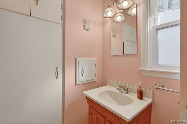 3318 Norwood Drive, Flint, MI 48503