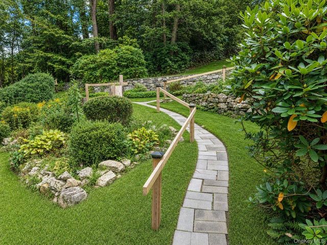 41 Richardsville Road, Carmel, NY 10512