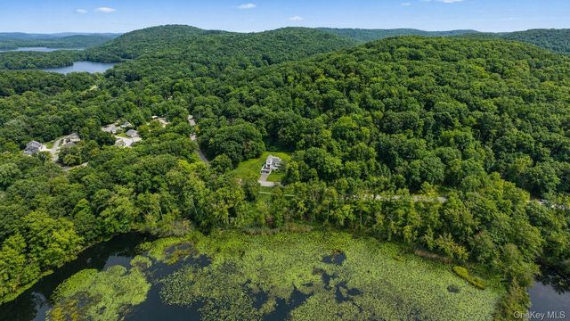 41 Richardsville Road, Carmel, NY 10512