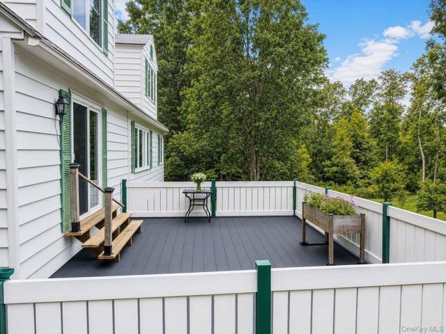 41 Richardsville Road, Carmel, NY 10512