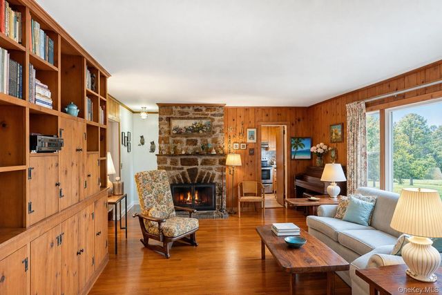 41 Richardsville Road, Carmel, NY 10512