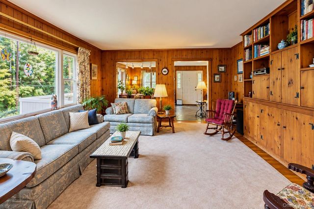 41 Richardsville Road, Carmel, NY 10512