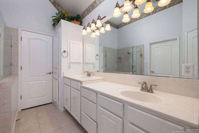 914 Grassy Meadows, San Antonio, TX 78258