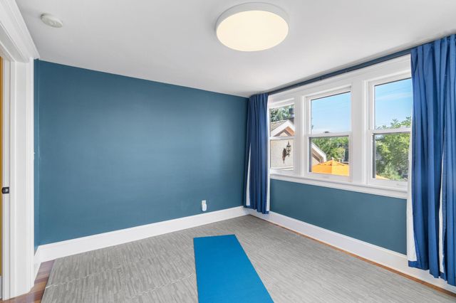 2633 Humboldt Avenue S 201, Minneapolis, MN 55408