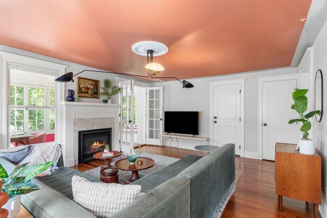 2633 Humboldt Avenue S 201, Minneapolis, MN 55408