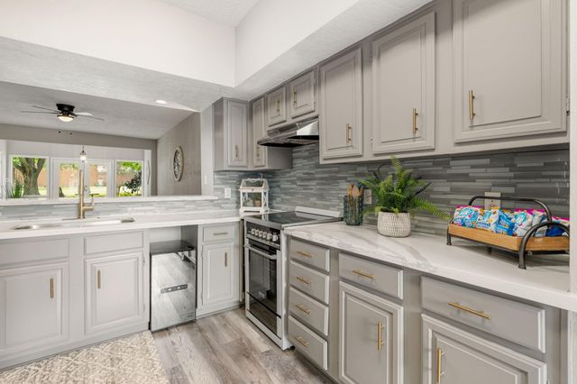 1924 Clipper Court, Willis, TX 77318