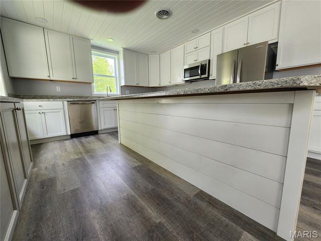 313 E Wall Street, Worden, IL 62097