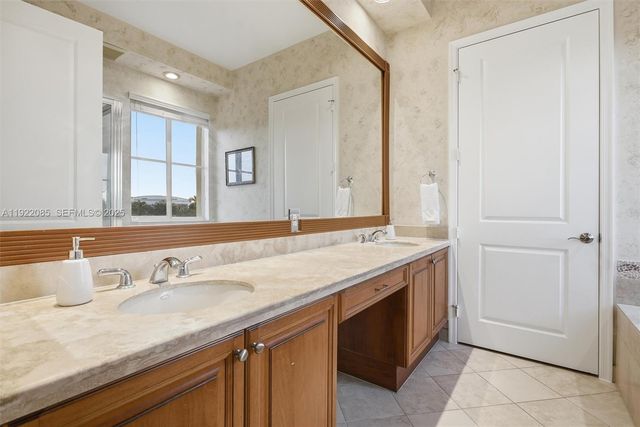 2925 NW 126th Ave 303-1, Sunrise, FL 33323