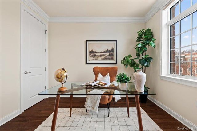 1 Christie Place 402E, Scarsdale, NY 10583