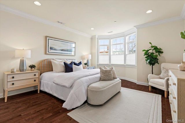 1 Christie Place 402E, Scarsdale, NY 10583