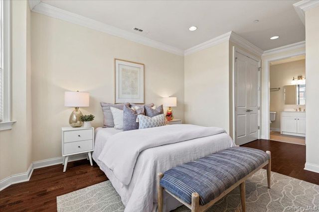 1 Christie Place 402E, Scarsdale, NY 10583