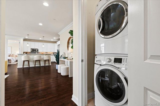 1 Christie Place 402E, Scarsdale, NY 10583