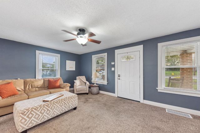 3841 Virginia Court, Cincinnati, OH 45248