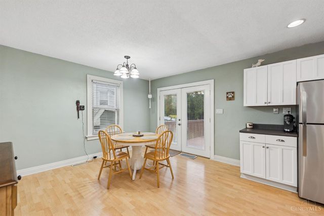 3841 Virginia Court, Cincinnati, OH 45248