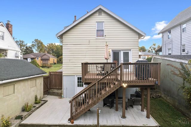 3841 Virginia Court, Cincinnati, OH 45248