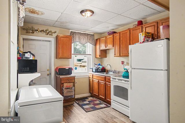 491 POND ST, Bristol, PA 19007