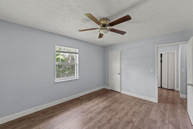 106 NW Broadview Street, Port St. Lucie, FL 34983