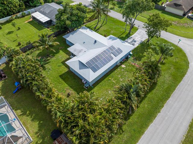 106 NW Broadview Street, Port St. Lucie, FL 34983