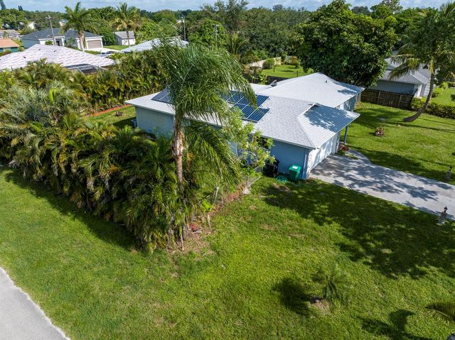 106 NW Broadview Street, Port St. Lucie, FL 34983