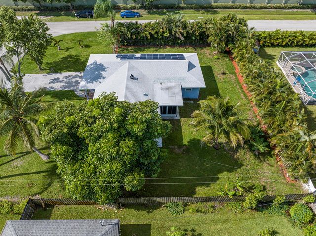 106 NW Broadview Street, Port St. Lucie, FL 34983