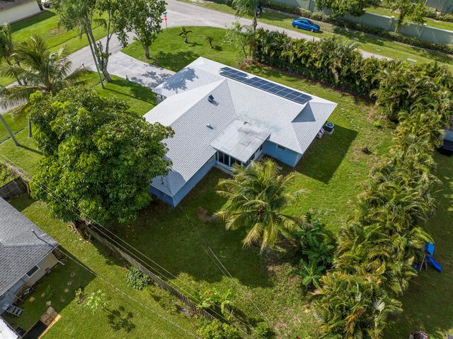 106 NW Broadview Street, Port St. Lucie, FL 34983