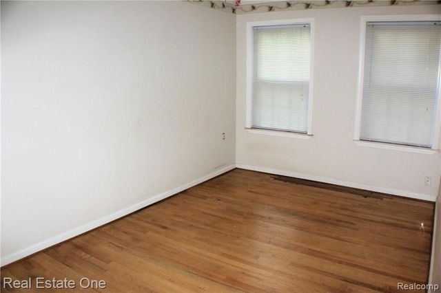22324 Charter Street, Southfield, MI 48033