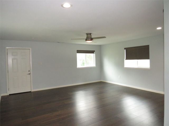 1026 Thomas Street, Denton, TX 76201