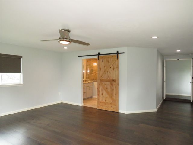 1026 Thomas Street, Denton, TX 76201