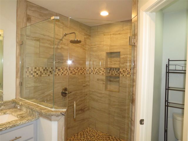 1026 Thomas Street, Denton, TX 76201