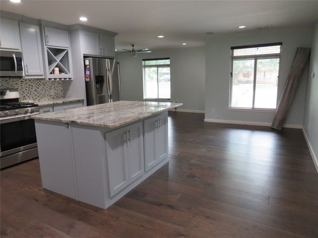 1026 Thomas Street, Denton, TX 76201