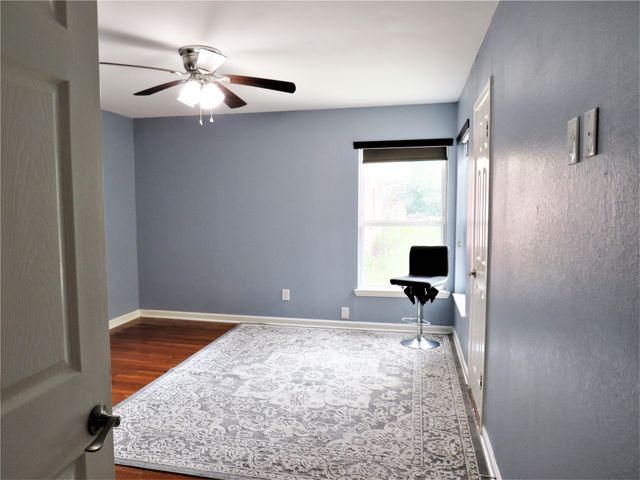 1026 Thomas Street, Denton, TX 76201