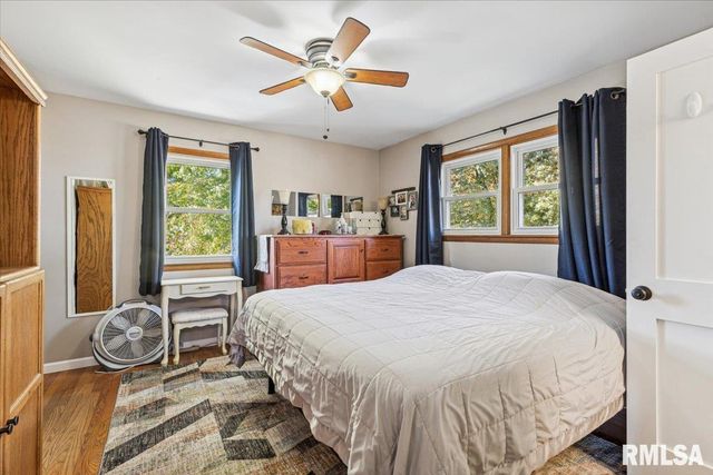 1146 6TH Avenue N, Clinton, IA 52732