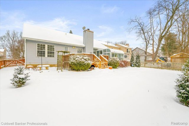 7984 Lake Crest Drive, Ypsilanti Charter Township, MI 48197