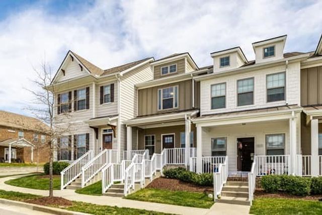 1503 White Tip Ln, Antioch, TN 37013