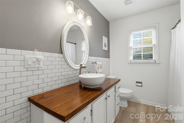 1311 Somersby Lane, Matthews, NC 28105