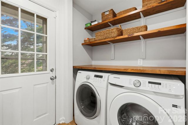 1311 Somersby Lane, Matthews, NC 28105