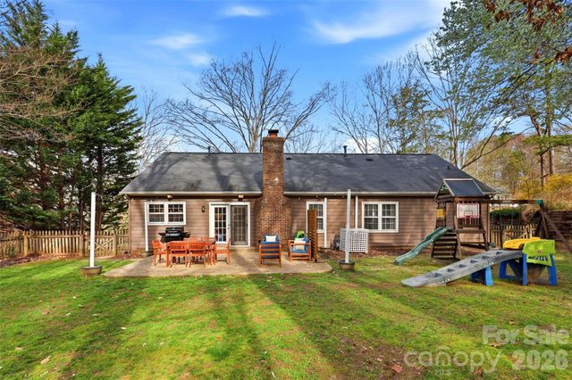 1311 Somersby Lane, Matthews, NC 28105