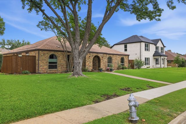 1617 Cherbourg Drive, Plano, TX 75075