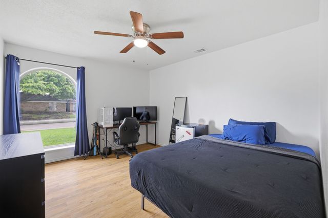 1617 Cherbourg Drive, Plano, TX 75075