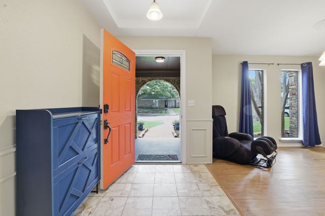 1617 Cherbourg Drive, Plano, TX 75075
