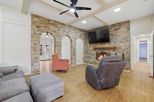1617 Cherbourg Drive, Plano, TX 75075