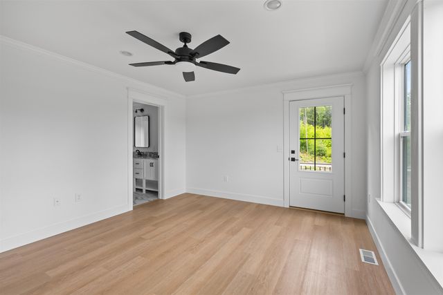 63 Whipple's Way, Tamworth, NH 03817