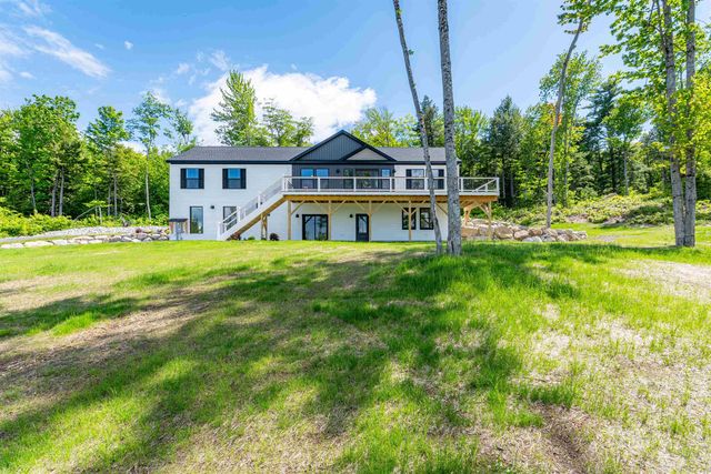 63 Whipple's Way, Tamworth, NH 03817