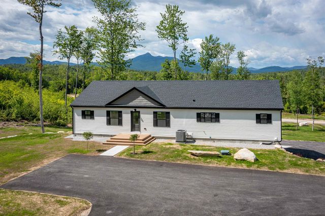 63 Whipple's Way, Tamworth, NH 03817