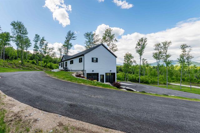 63 Whipple's Way, Tamworth, NH 03817